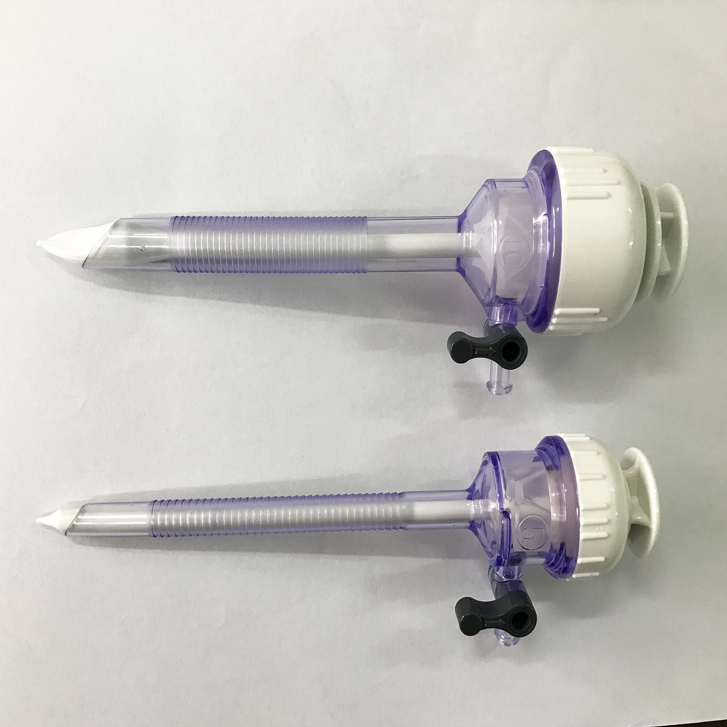 10*112mm Disposable bladeless Ordinary Trocar with 5-10.8mm Inner Pore Channel Plastic and Steel Material
