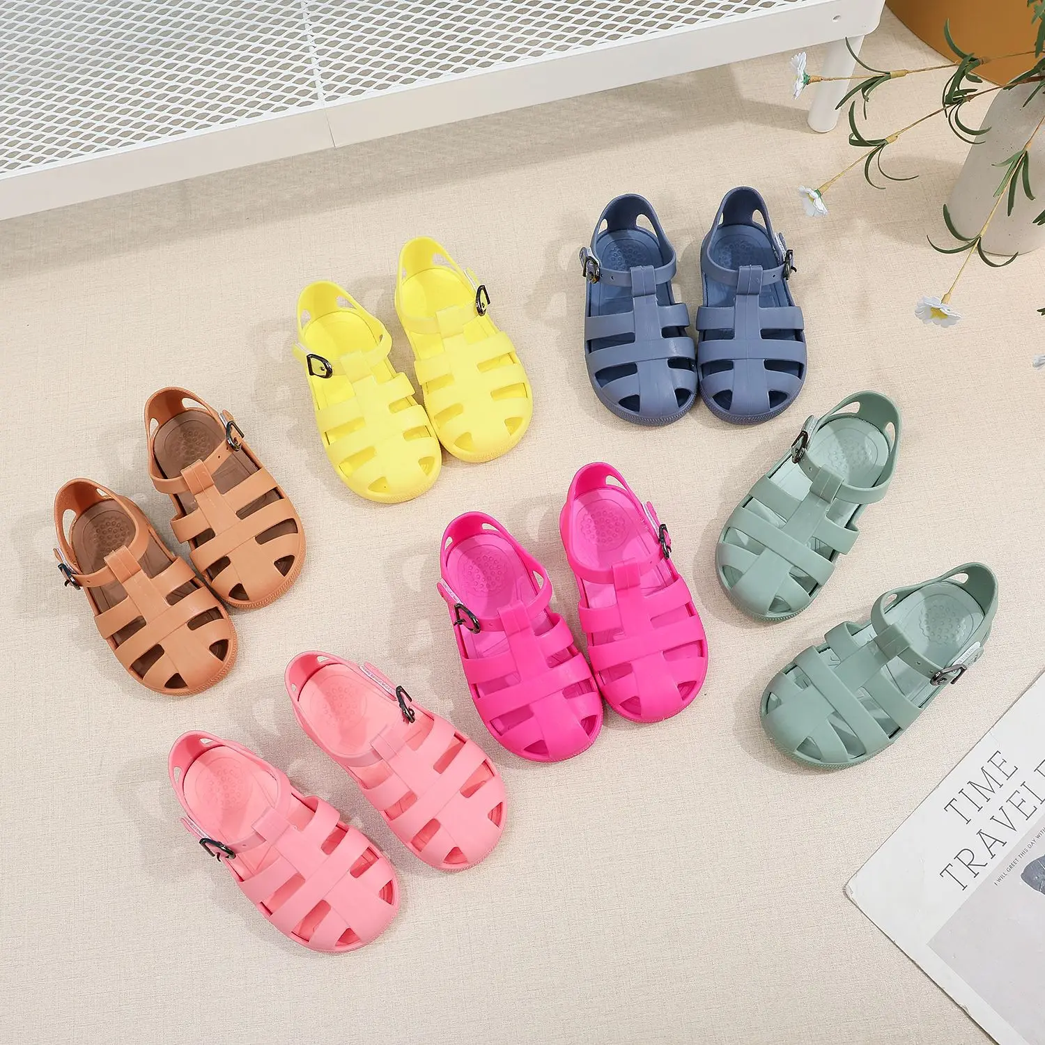 2023 new sandals for summer kid boys girls cute beach children jelly sandals sandals non-slip safe rubber baby kids jelly shoes