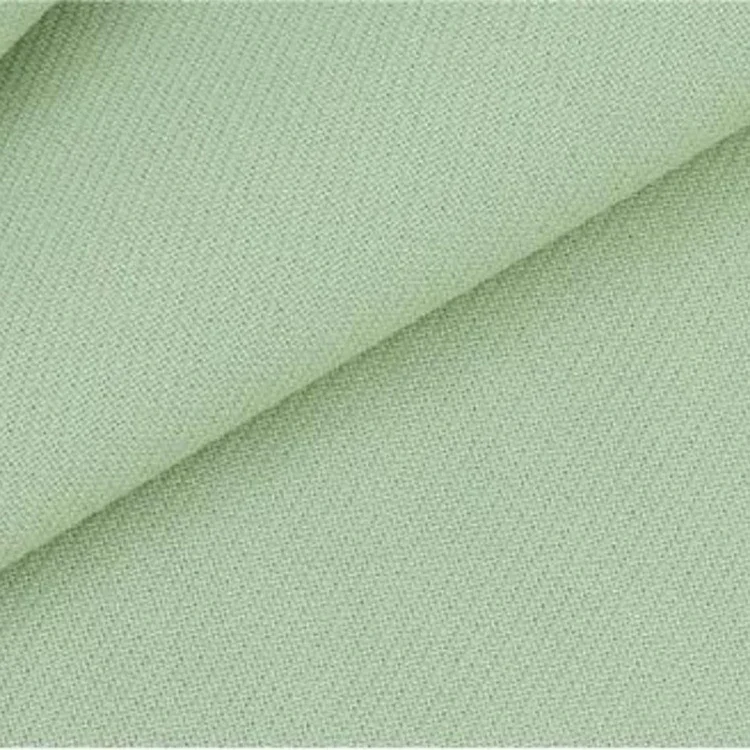 Factory Wholesale LOW MOQ Shinning Chiffon Woven Twill Fabric for Sportswear Coat Garment