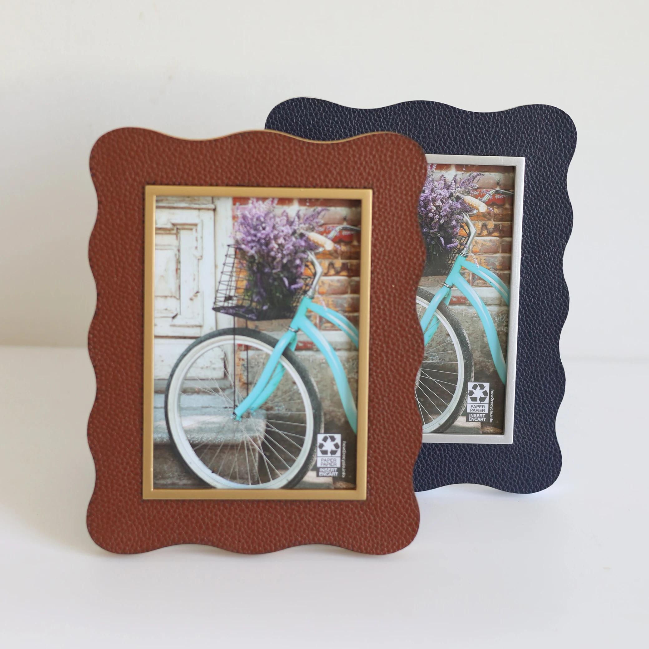 Custom OEM ODM Irregular Wavy Squiggle Organic Shape Scalloped Photo Frame Scallop Shaped Faux Leather Textured Picture Frames