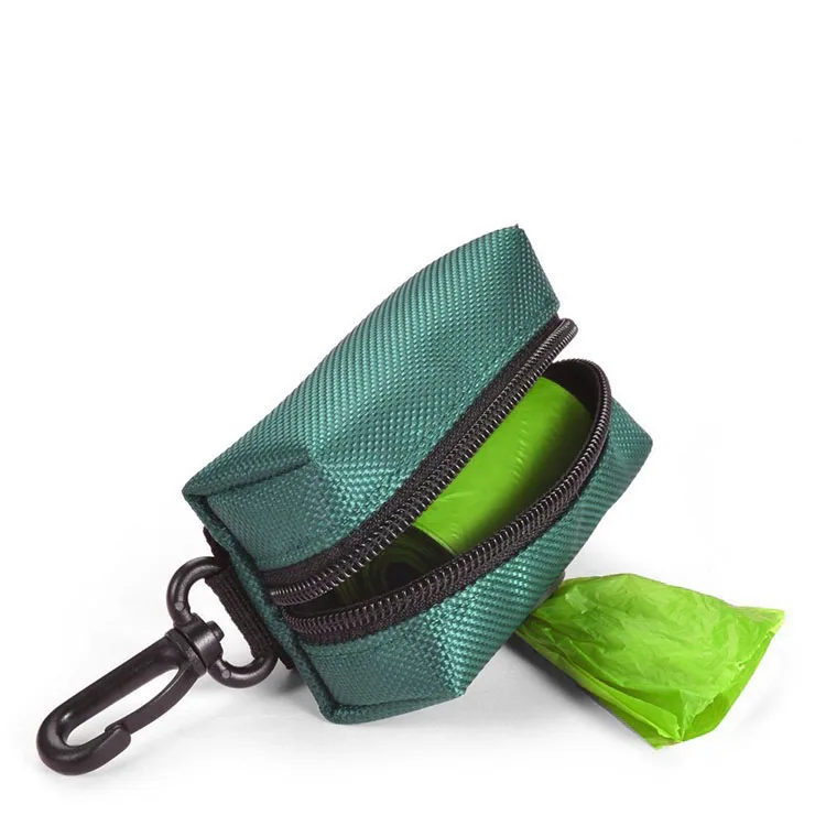 
Pet Accessory Dog Poop Bag Holder, Includes Carabiner Hook and 1 Roll of Pick-up Bag 