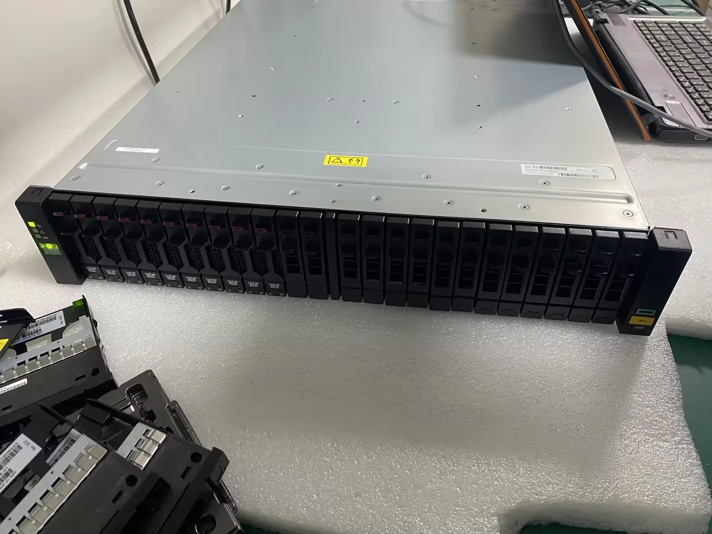 Original Brand New R0Q73A MSA 2060 10GbE 25G iSCSI SFF LFF Fibre Channel Storage