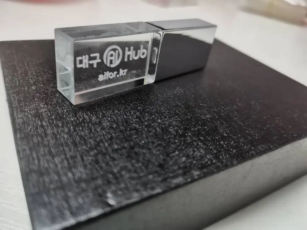 Hot Sale Wedding Gifts Crystal USB Stick 8GB 16GB 32GB 64GB Pen Drive 2.0 USB Flash Drive Custom Logo Pendrive