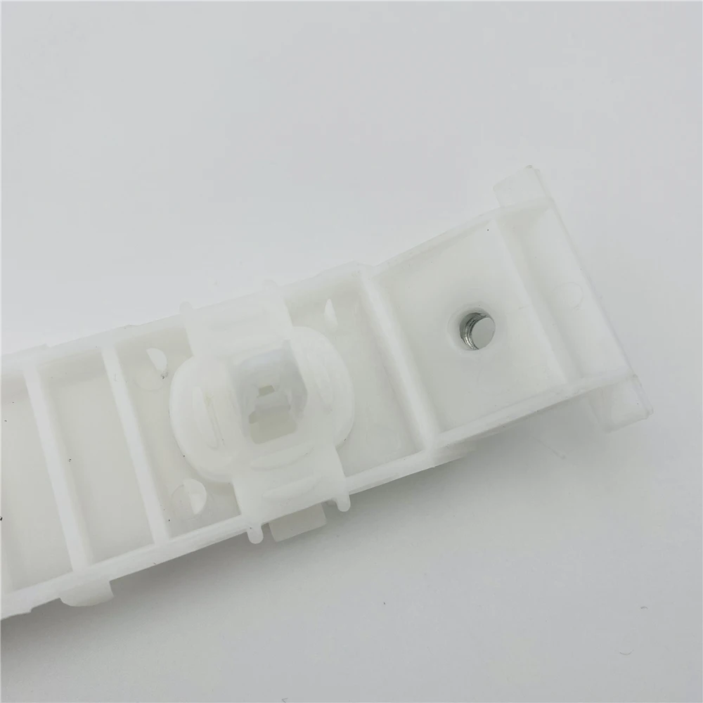 Car front bumper Side Bracket 71731-65J00 Side Bracket for Suzuki Grand Vitara 06-11