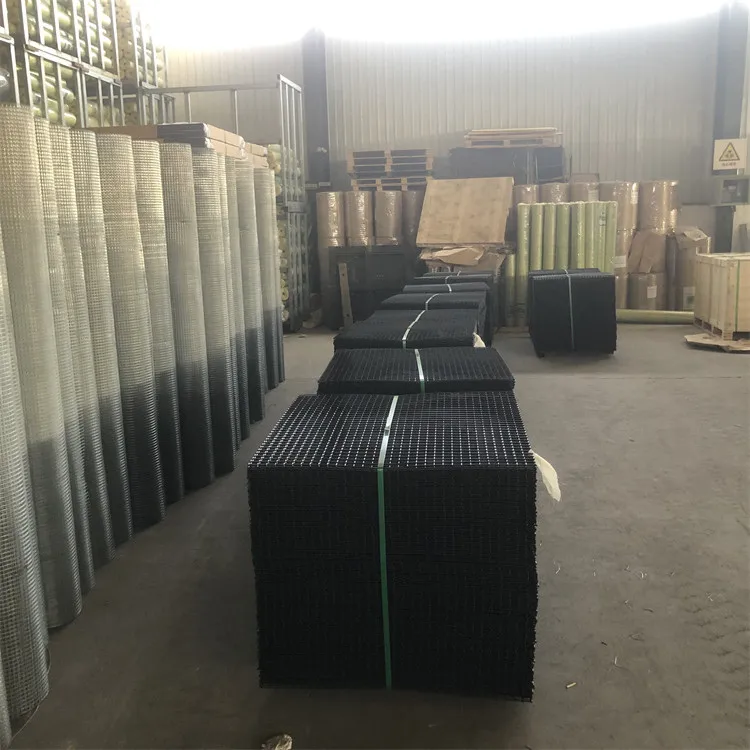 Factory Outlet  Popular Sale Cheap 4x4 2x4 16 Gauge Steel Wire Welded Galvanized Metal Wire Mesh Panel Fence