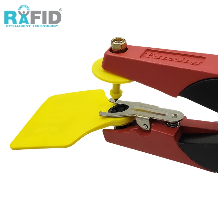RAFID High Quality  livestock smart qr code rfid electronic ear tag  lf hf uhf rfid animal reusable ear tag em4305 chip
