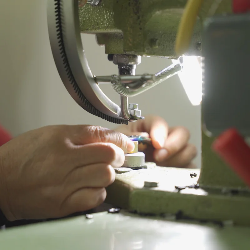 wholesale multi color custom hot sale oem v shape portable tempered steel badminton racket