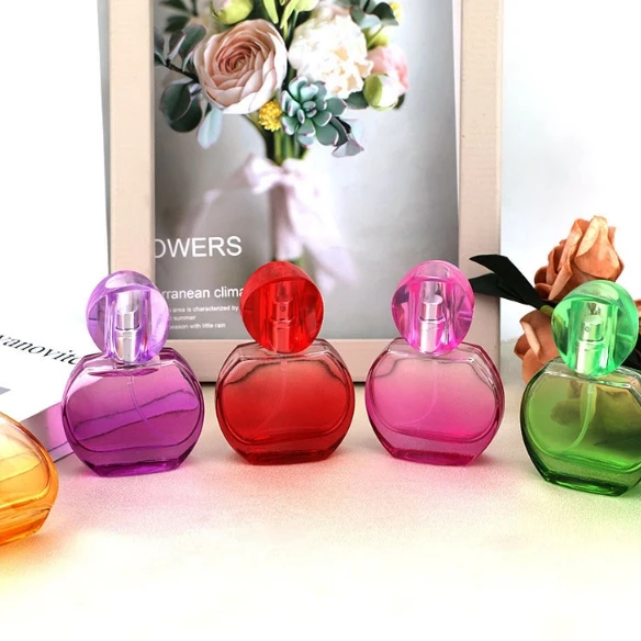 New Design Luxury  Perfume Bottle Custom Logo And Color Tassel Decoration Glass Perfume Bottle