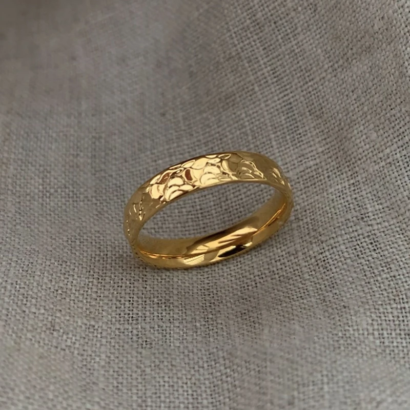 3.9mm Wide 18K Gold Plated Delicate Stainless Steel Ring Foil Irregular Textured Rings Women Fashion Vintage Waterproof Jewelry