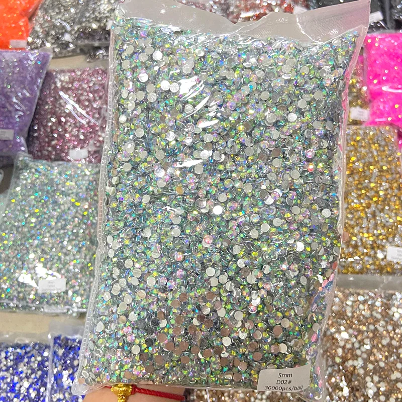 Hot Sale 2mm 3mm 4mm 5mm 6mm 32 Colors Black Flat Resin Rhinestone For Garment Decoration