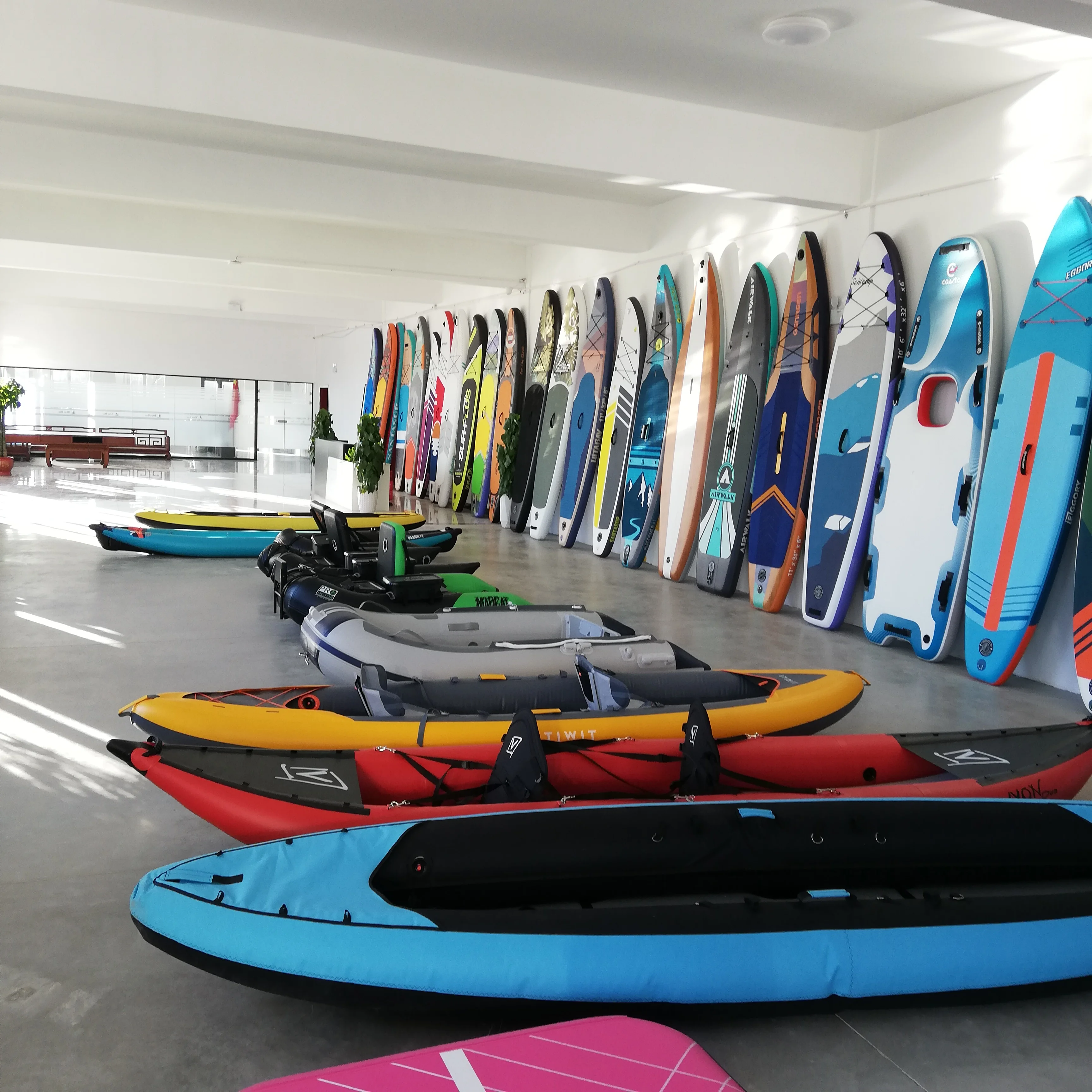 China Supplier BSCI / CE OEM Wholesale Custom inflatable paddle board surf practice board sup bord sap board