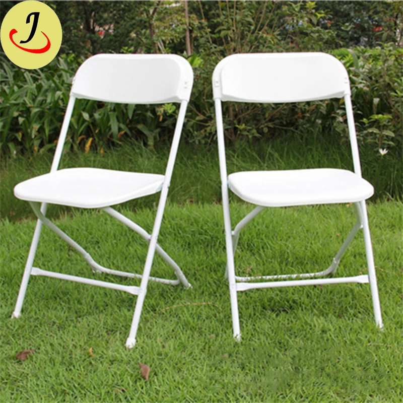 Уличные пластиковые складные стулья