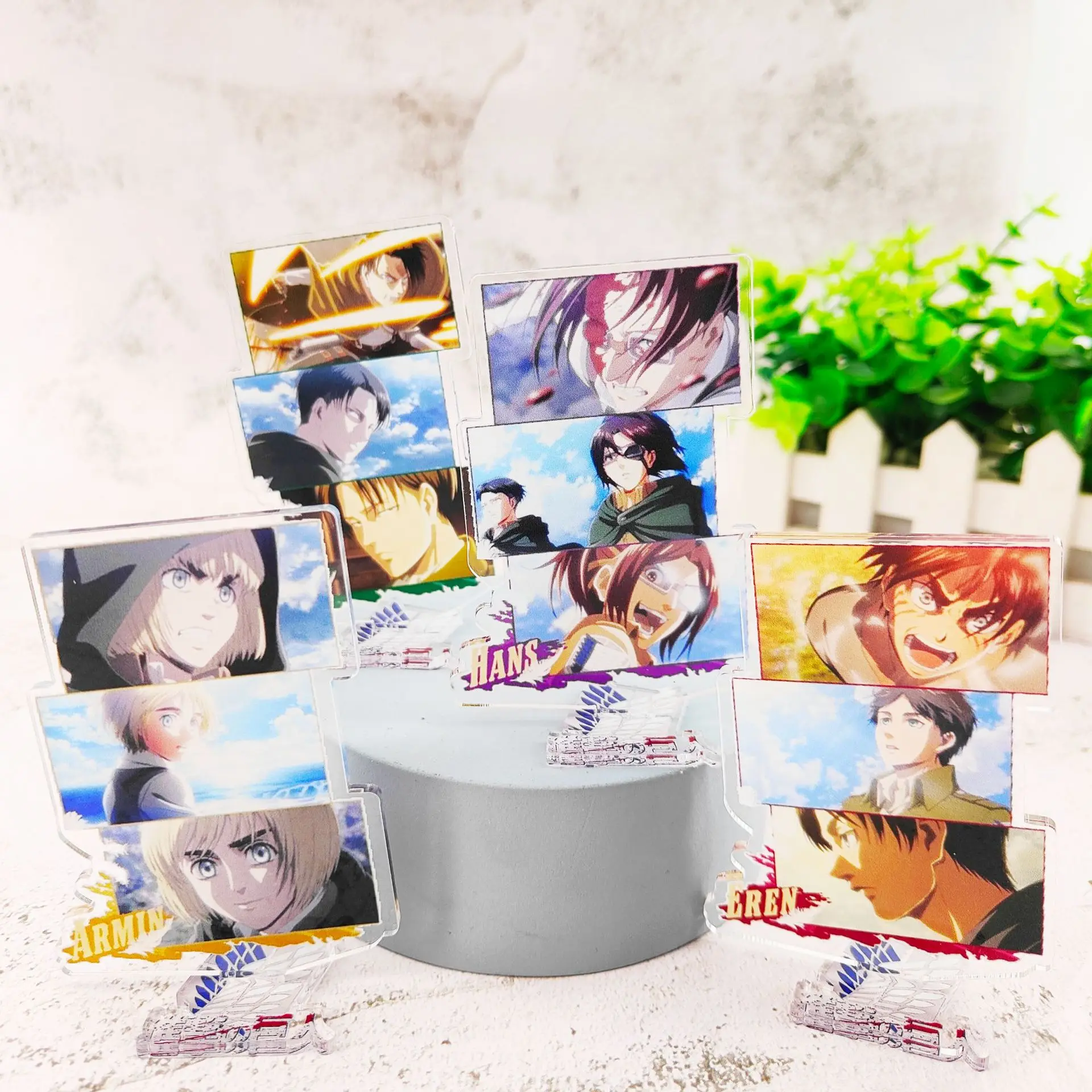 Wholesale Japan Anime Attacking Giant Transparent Acrylic Stand