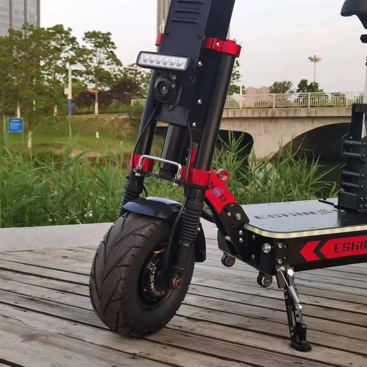 powerful 8000w 72v e scooter manufacturers dual motor off road 14inch big wheels electric scooter wholesale for adults with seat