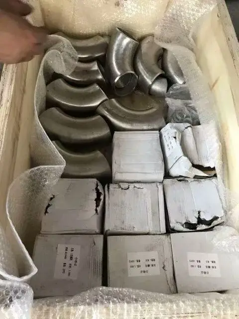 Butt Welded Stainless Steel STD Elbow Pipe Fittings 90 Degree Seamless Alloy Steel Elbow Pipe Bend  Factory Price High Quality