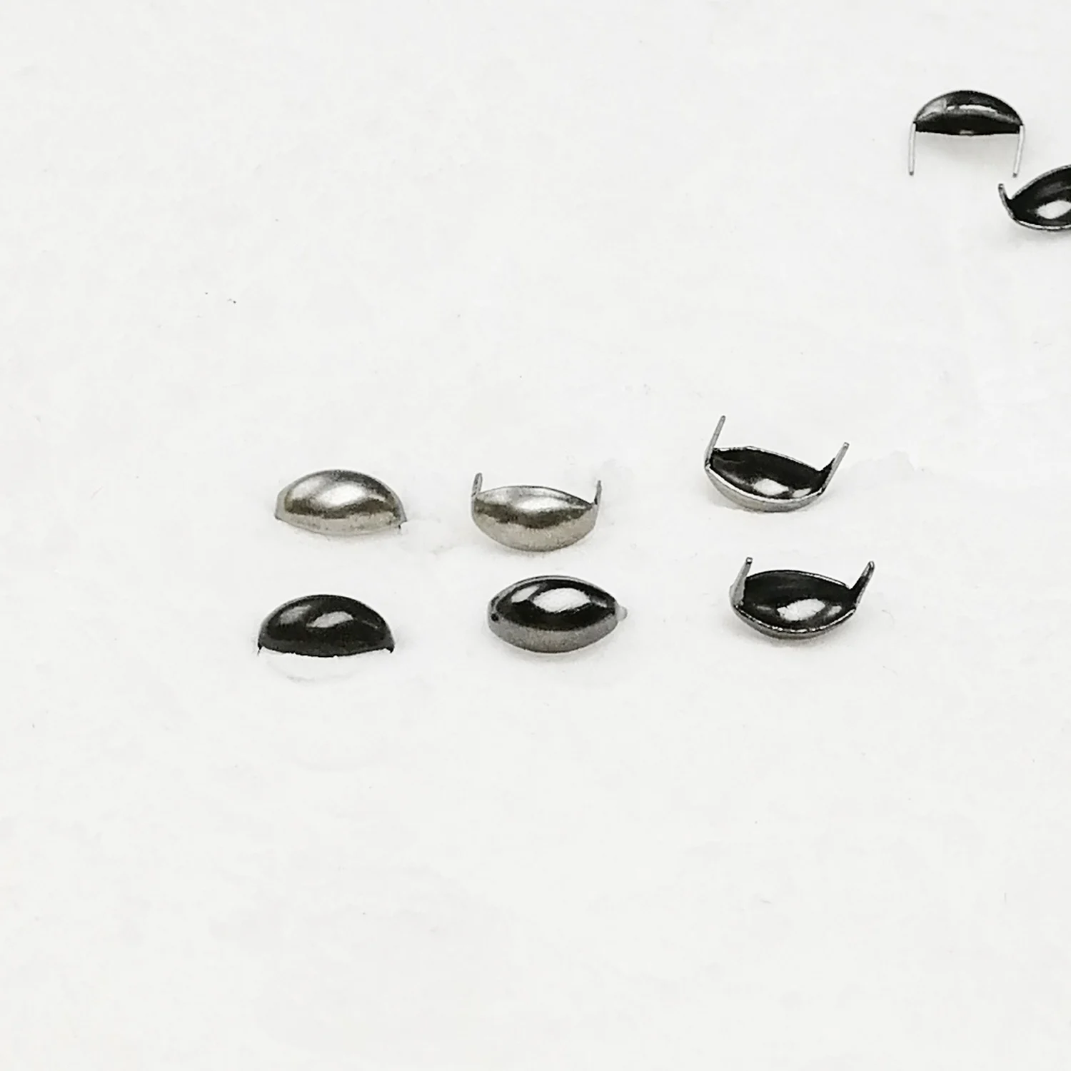 High Quality Customized Small Oval Antique Brass Claw Nail Rivet for Wedding DIY Gift Bag Accessories