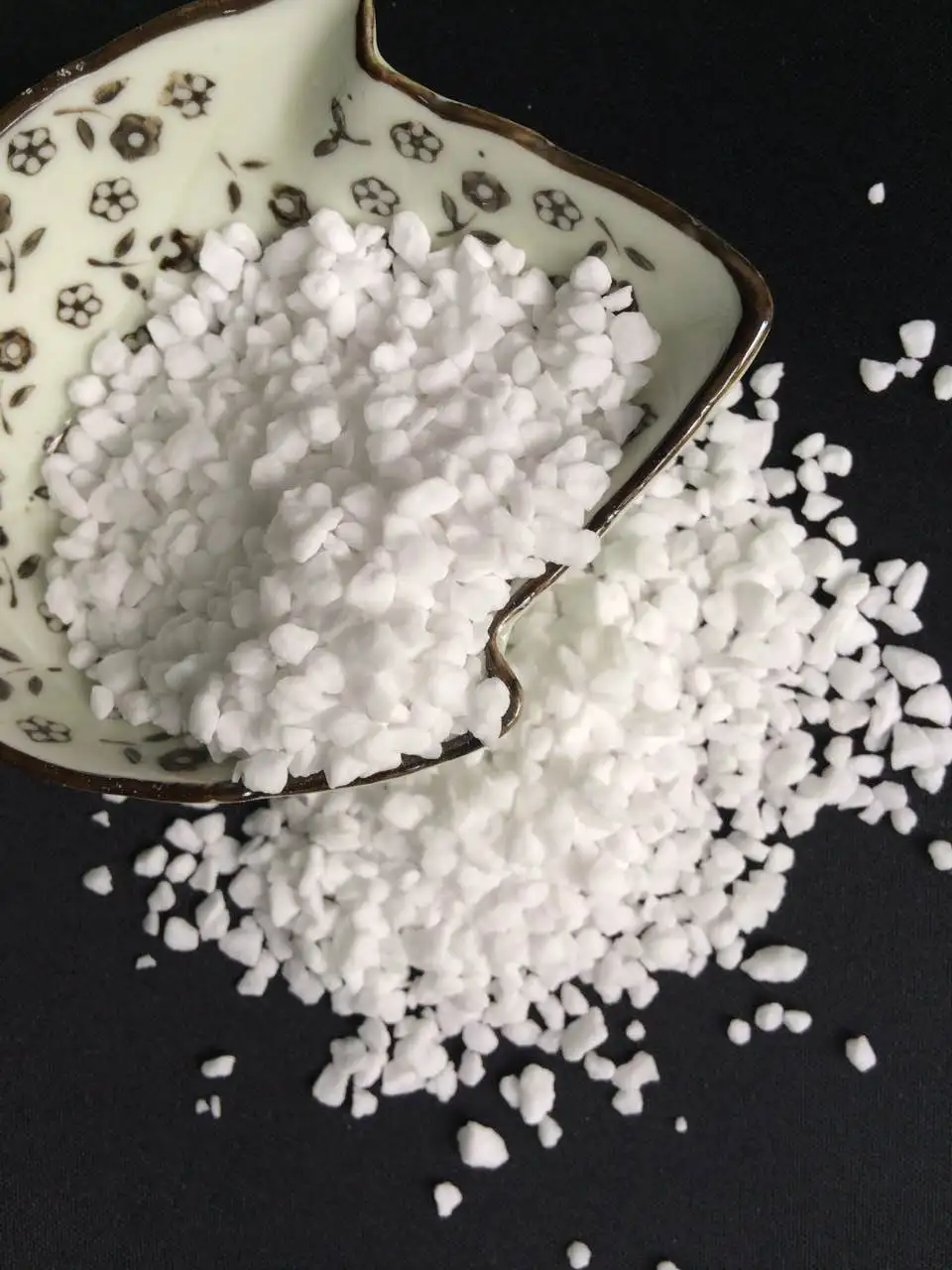 High quality Chinese suppliers 25% N purity ammonium chloride best price