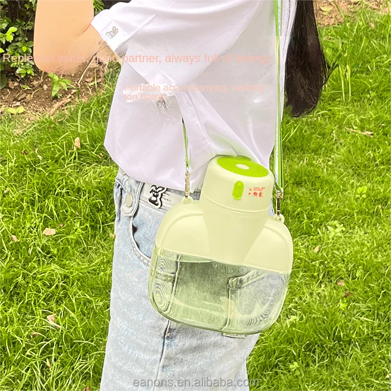 2023 Large Capacity 1l Outdoor Portable Usb Rechargeable Wireless Fresh Fruit Juice Mini Bottle Juicer Blender