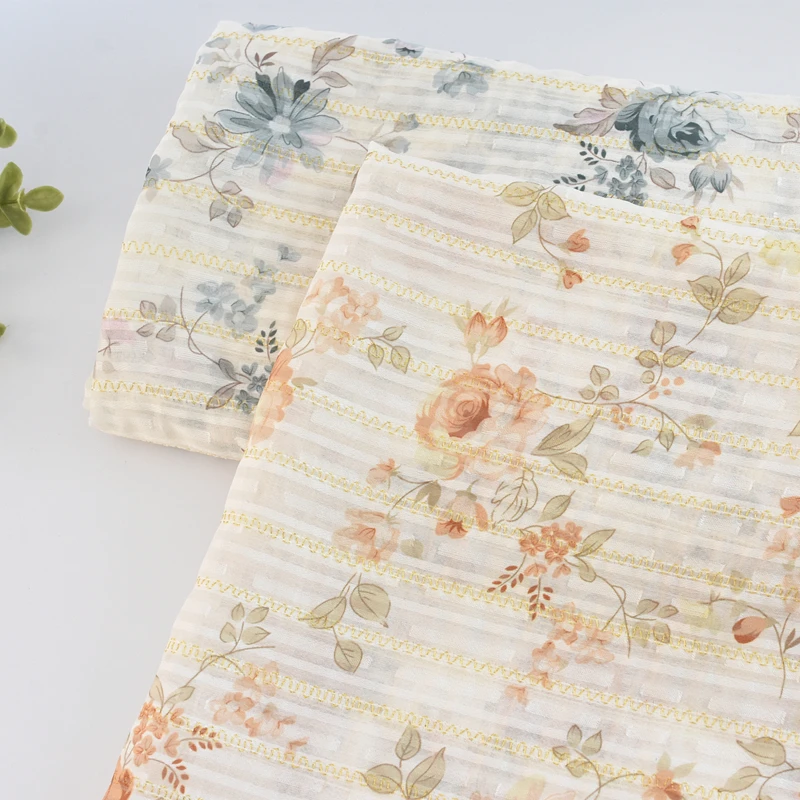 New vintage rose print embroidered stripe chiffon fabric pleated jacquard crepe chiffon fabric with printed flowers