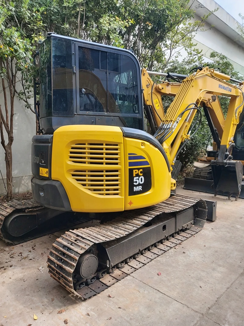 Японский оригинальный подержанный экскаватор Komatsu PC50 Подержанный 5-тонный Гусеничный Экскаватор строительная техника японский оригинал