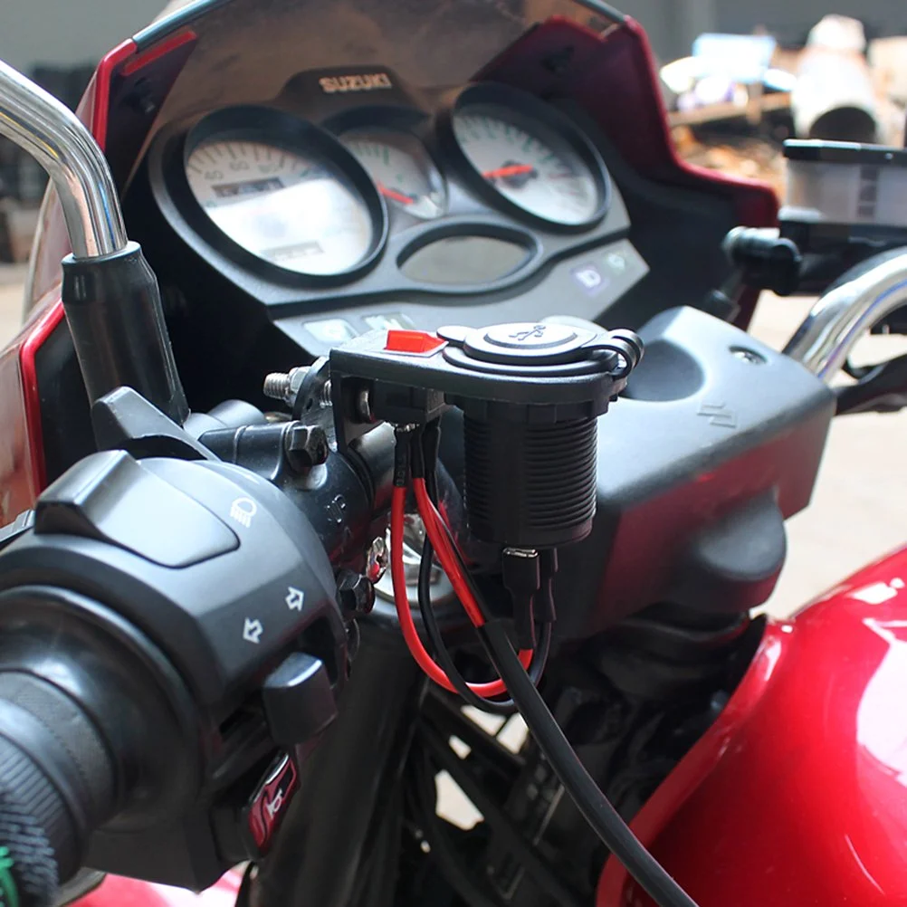 Type C PD QC3.0 2 USB Mobile Phone fast car charger Cigarette Lighter Socket 12V power Adapter QC3.0 USB car charger Outlet