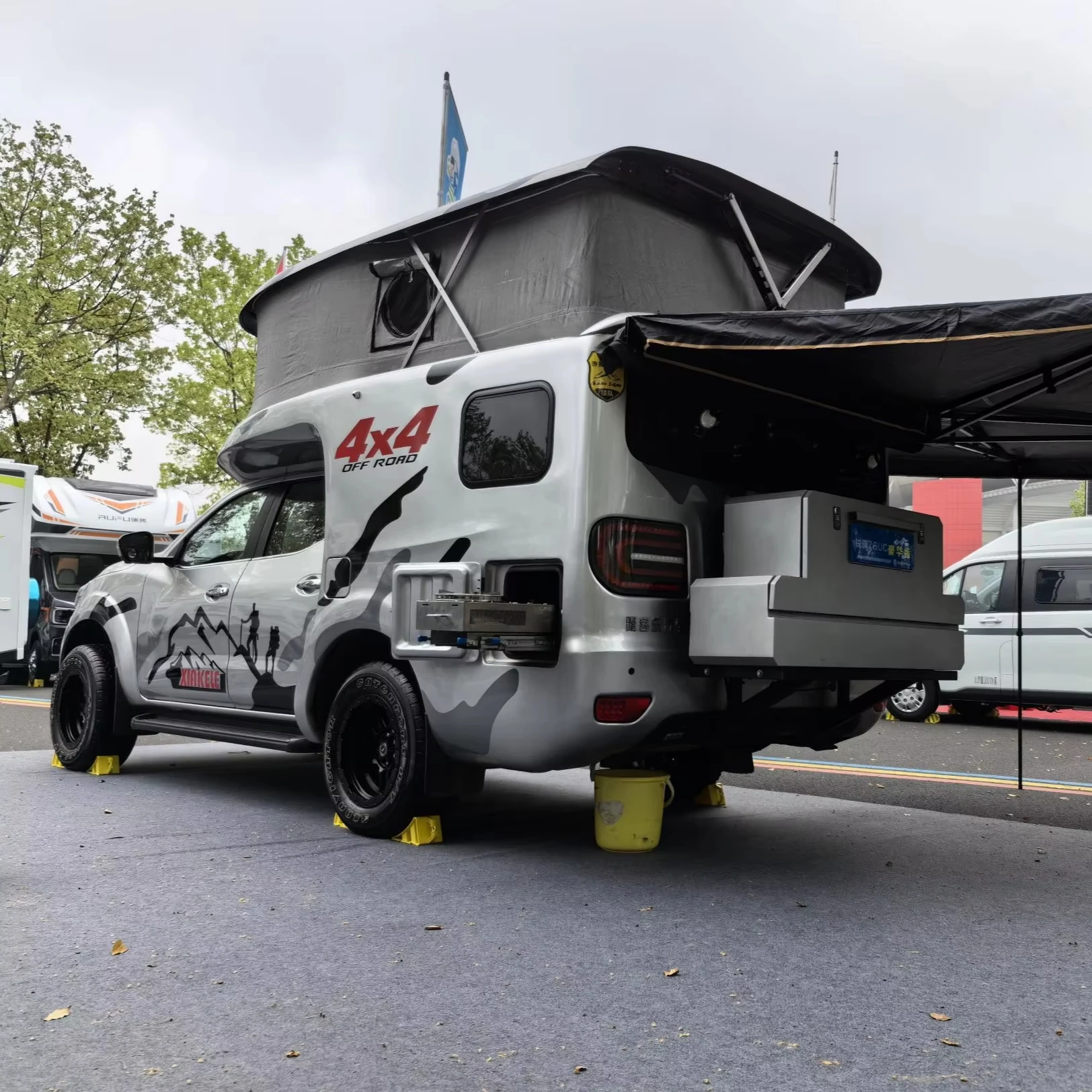 Всплывающий Новый 4x4 Делюкс дорожный складной ящик для кемпера Desert Lion Campervan RV