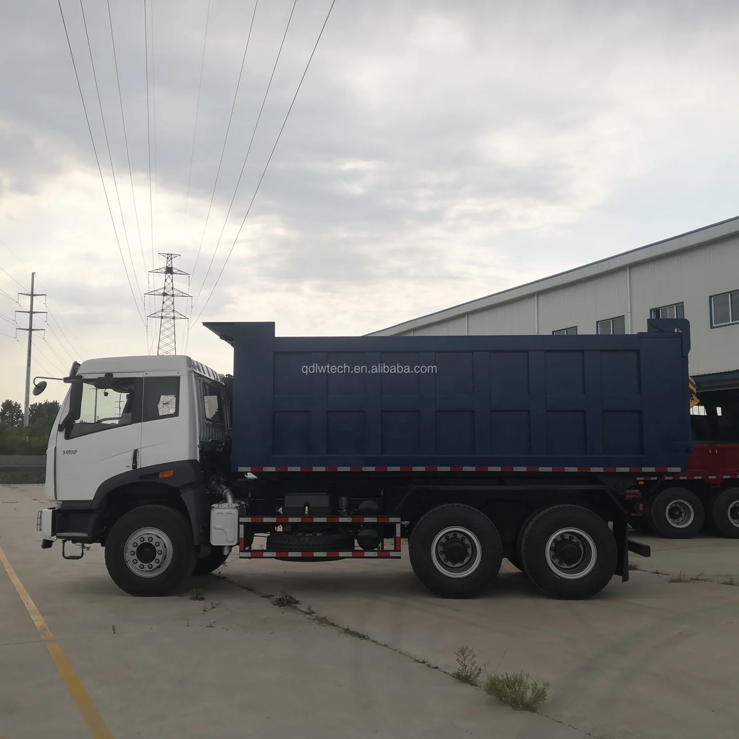 China FAW J5P RHD 340 Horse Power 50 Tons 6x4 drive 10 Wheels Dump Trucks for Sale