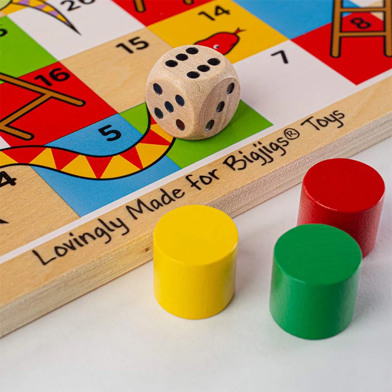 Fast Supply Custom Printing Board Games Various Design Custom design wooden chess cardboard card table game board game