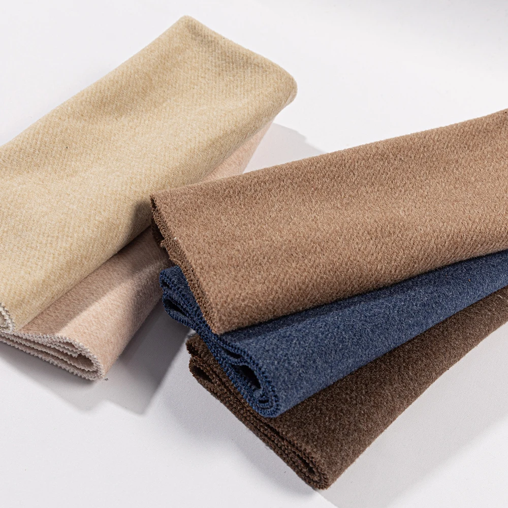 2021 in stock hot sale brush fabric 90%polyester 10%rayon fabric knitting for women overcoat