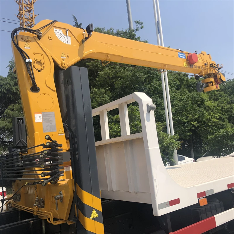 SuiZhong Knuckle Boom Crane Truck Mounted 3 Ton Small Lorry Mounted Crane For Sale