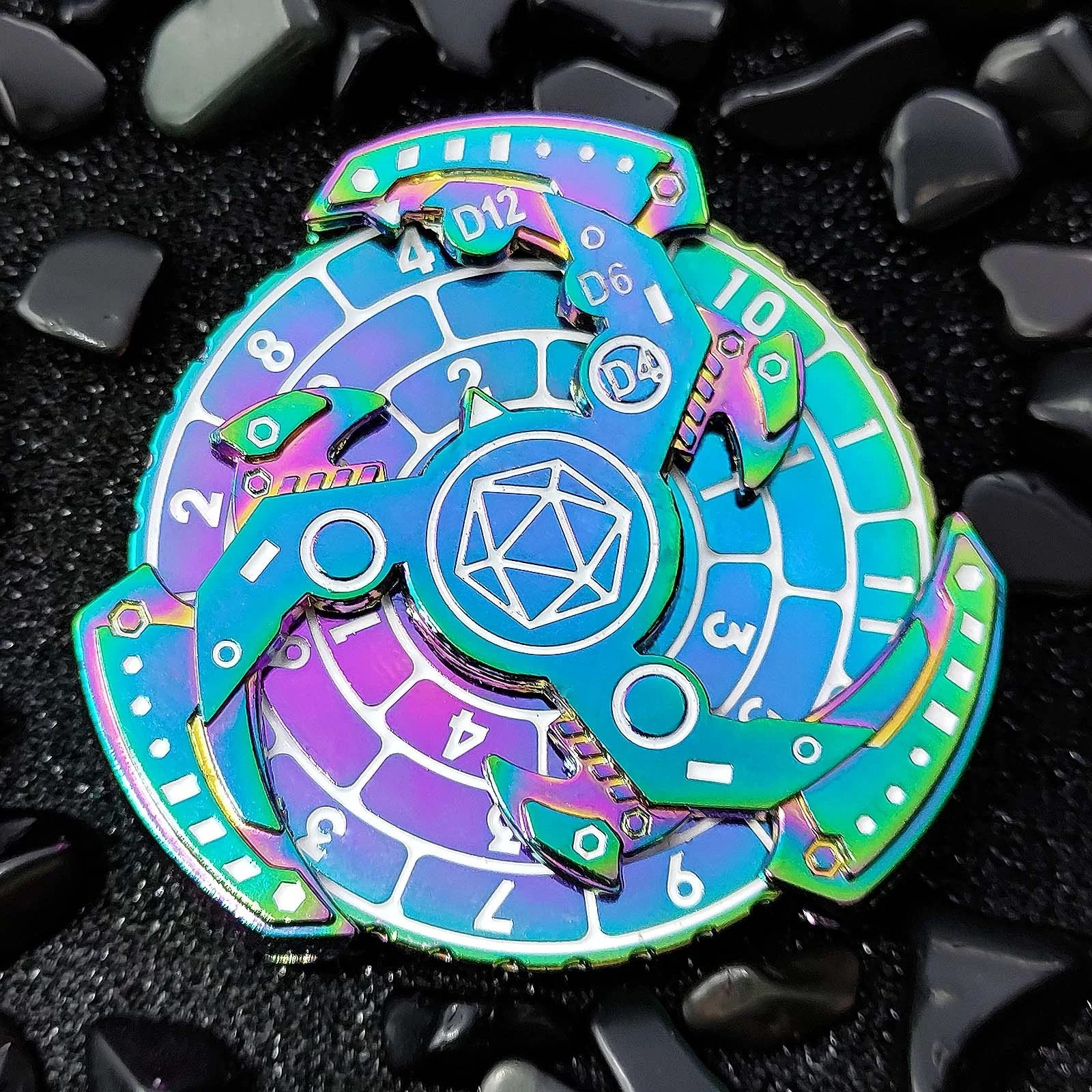 Favourite DND Rotatable D20 Mechanical Roulette Display D4 D10 D8 D6 D20 Metal Dice for Dungeons and Dragons