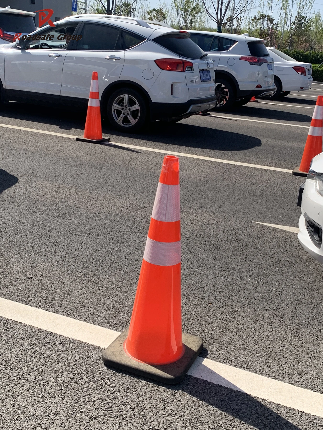 36inch 90cm Durable safety pvc traffic cone with base