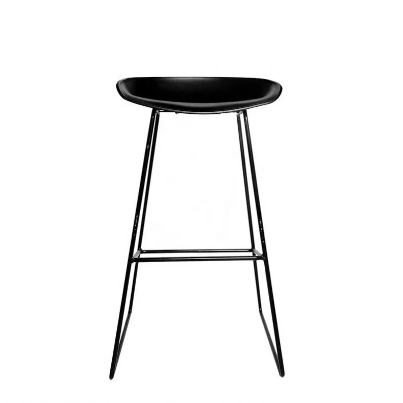 Wholesale cheap commerical furniture plastic bar chairs steel frame high bar stools chair with footrest
