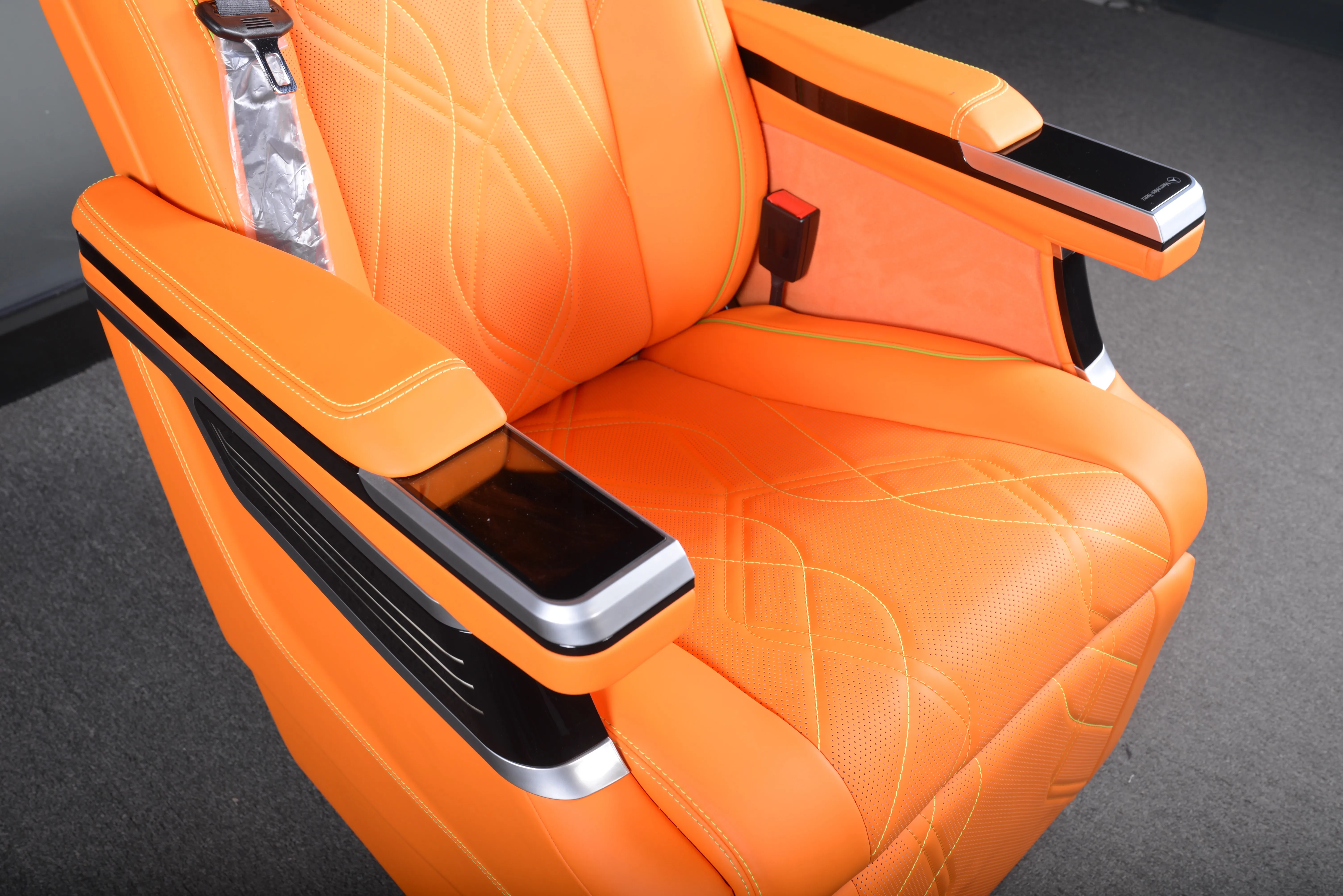 VIP MVP VAN car seat rotating touch screen massage wireless charging original base seat for Ford Transit