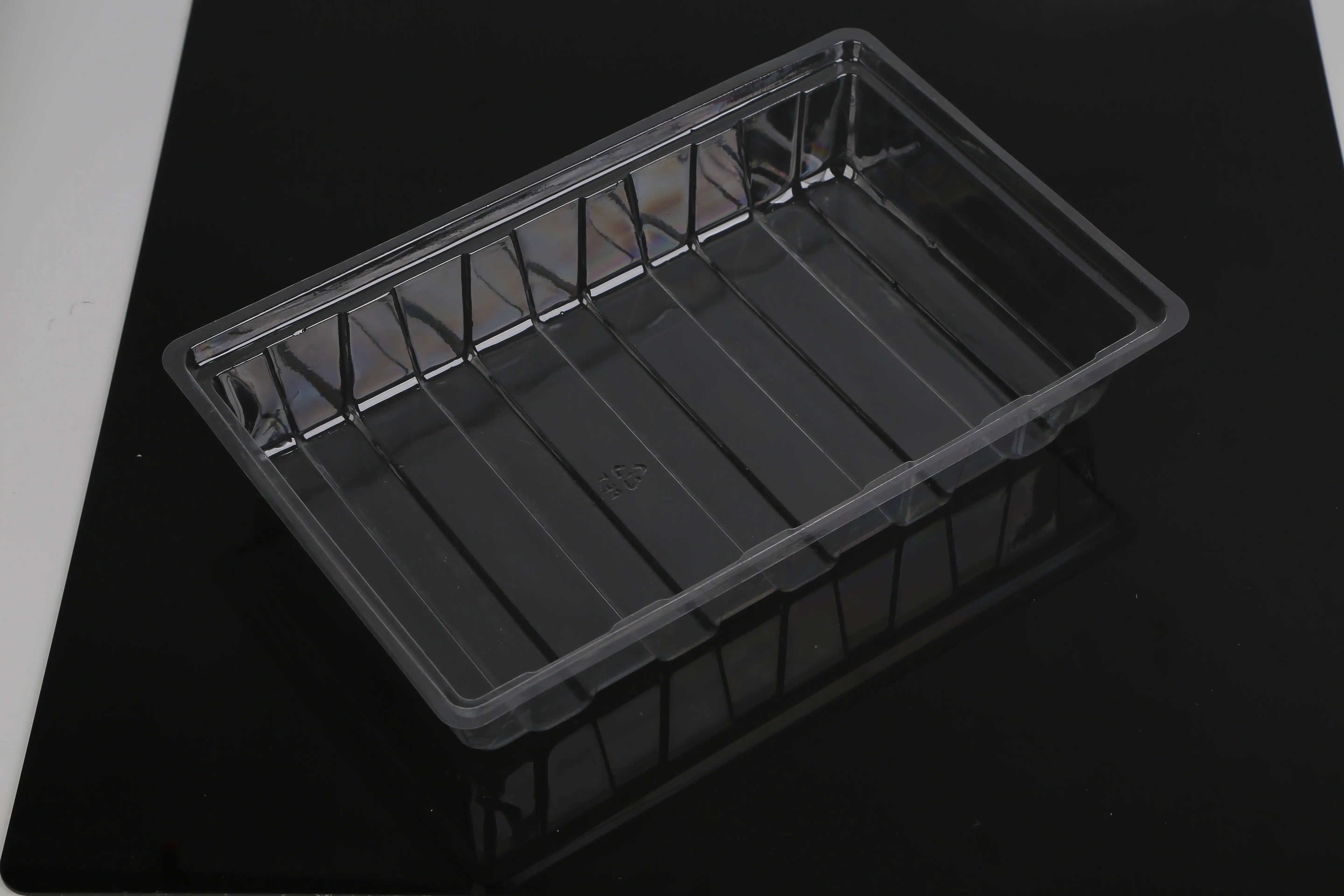China Manufacturer New Product Seed Starter Tray Biodegradable Holder Black Plant Grow Tray
