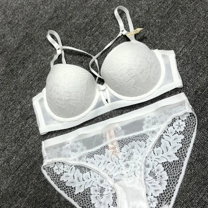 China Good quality woman underwear private label lady lace lingerie women bra underwear set
