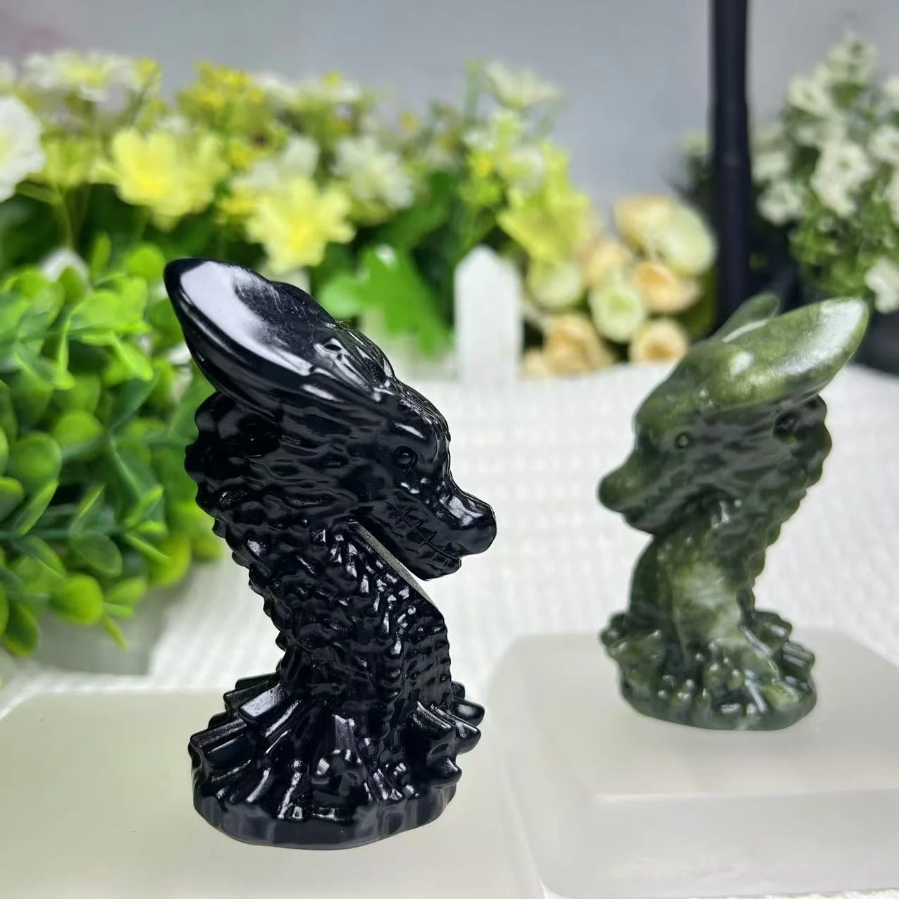 Wholesale Carved Evil Dragon Head Handicraft Decor Obsidian Xiuyan Jade Feng Shui Ornaments Healing Crystal For Gifts