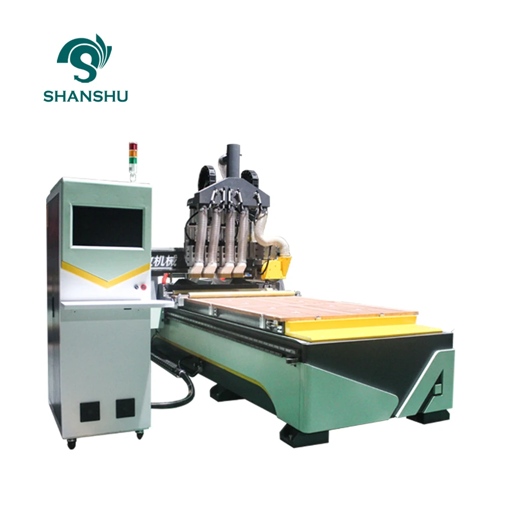 3 Spindles Automatic Wood Lathe Of High Efficiency For Woodworking Company