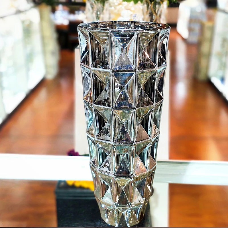 New Arrival Unique Design Beautiful Glass Flower Tall Vase Custom Crystal Glass Vase Home Decor