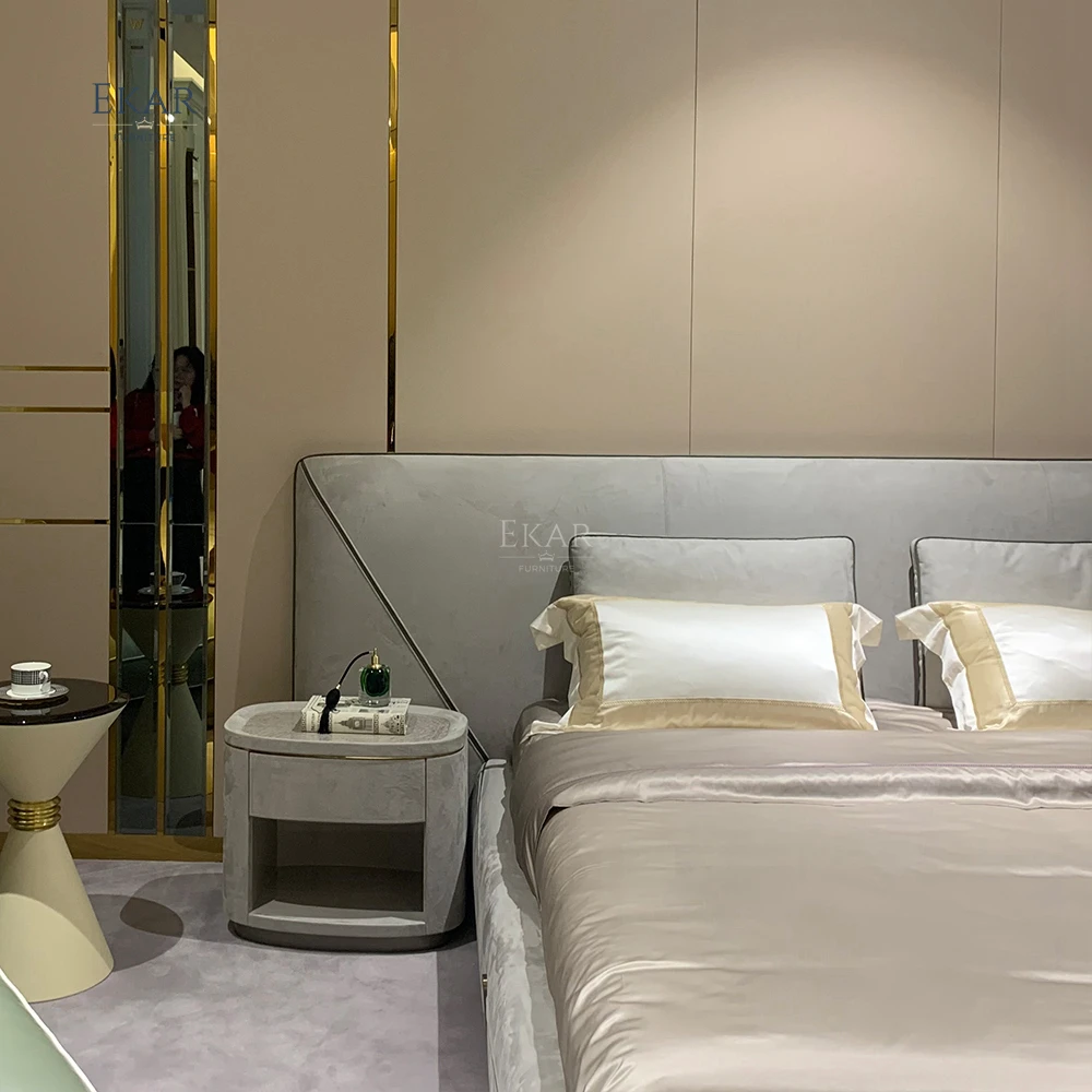 New design Modern Crystal Steel Bedside Cabinet  Contemporary Nightstand for Bedroom