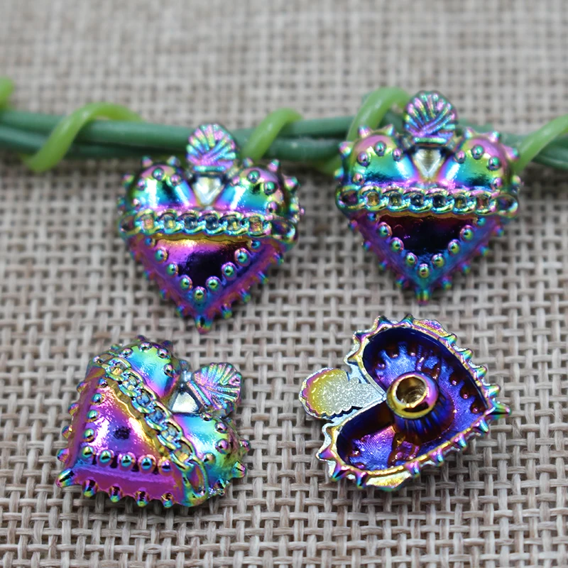 High quality peach heart pattern colorful embossed decorative rivets for  leather coat