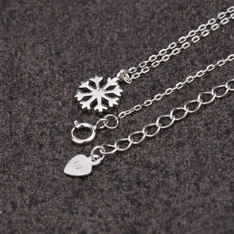 New Designs Christmas Day snowflake chain necklace jewelry