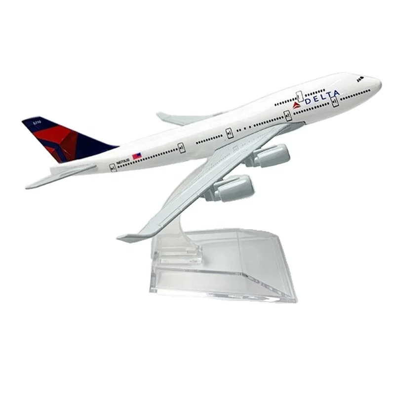 Gift Ideas Scale 1:400 16cm Boeing 747 Aircraft DELTA Airline Desktop Diecast Airplane Aircraft Models