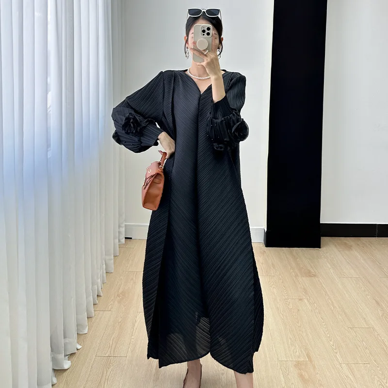 Hot Sale Customize Pleats Plus Loose Size Temperament Embroidered Close Edge Round Neck Long Sleeve Party Bouncing Casual Dress