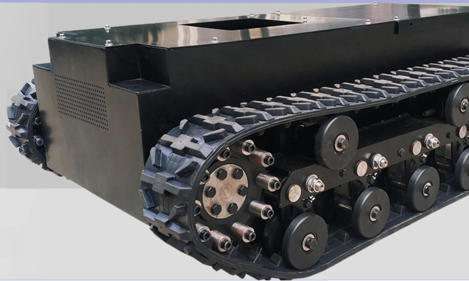 Electric Motor Chassis Rubber Track Undercarriage Chassis ATV Tracked Vehicle Rubber Track Platform with remote controller