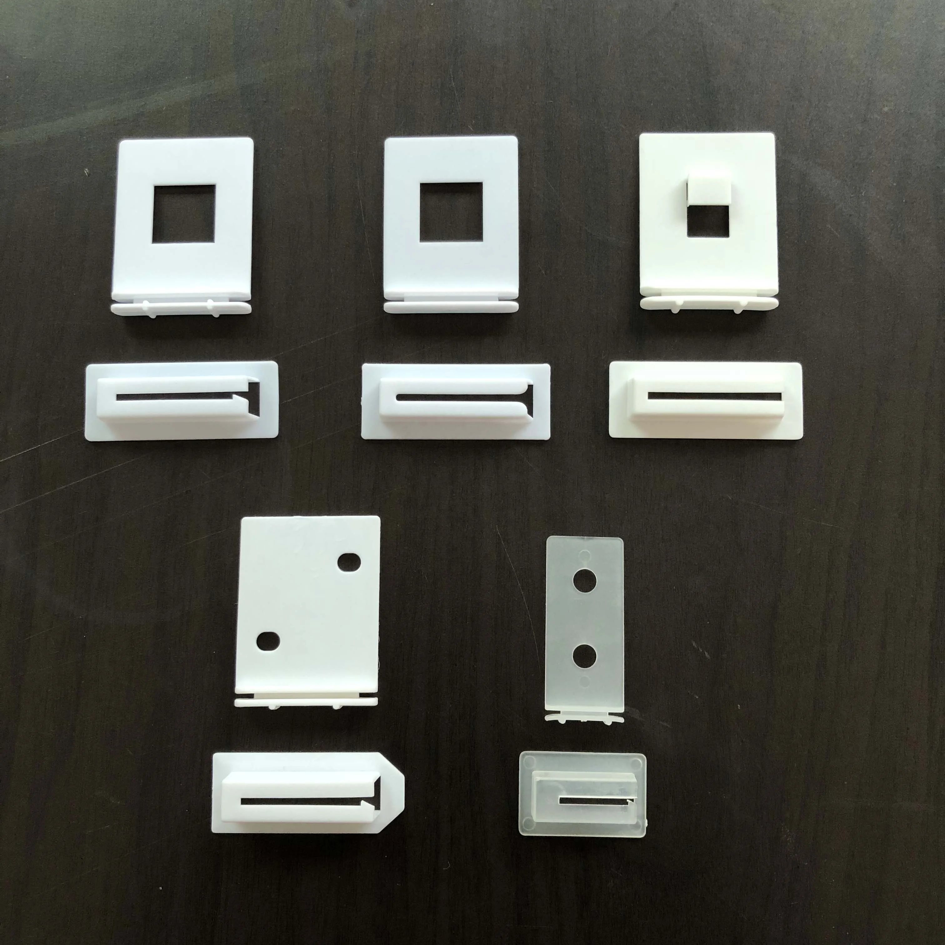 Displays Accessories Exhibition Cardboard Shelf ABS Connector White Plastic Corrugated Shelf