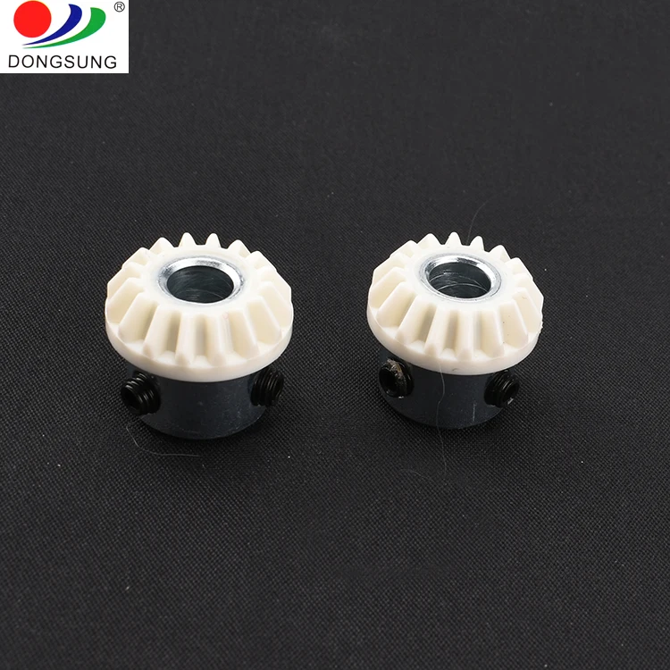 Household sewing machine spare part Vertical Top Shaft Gear for Singer 155819