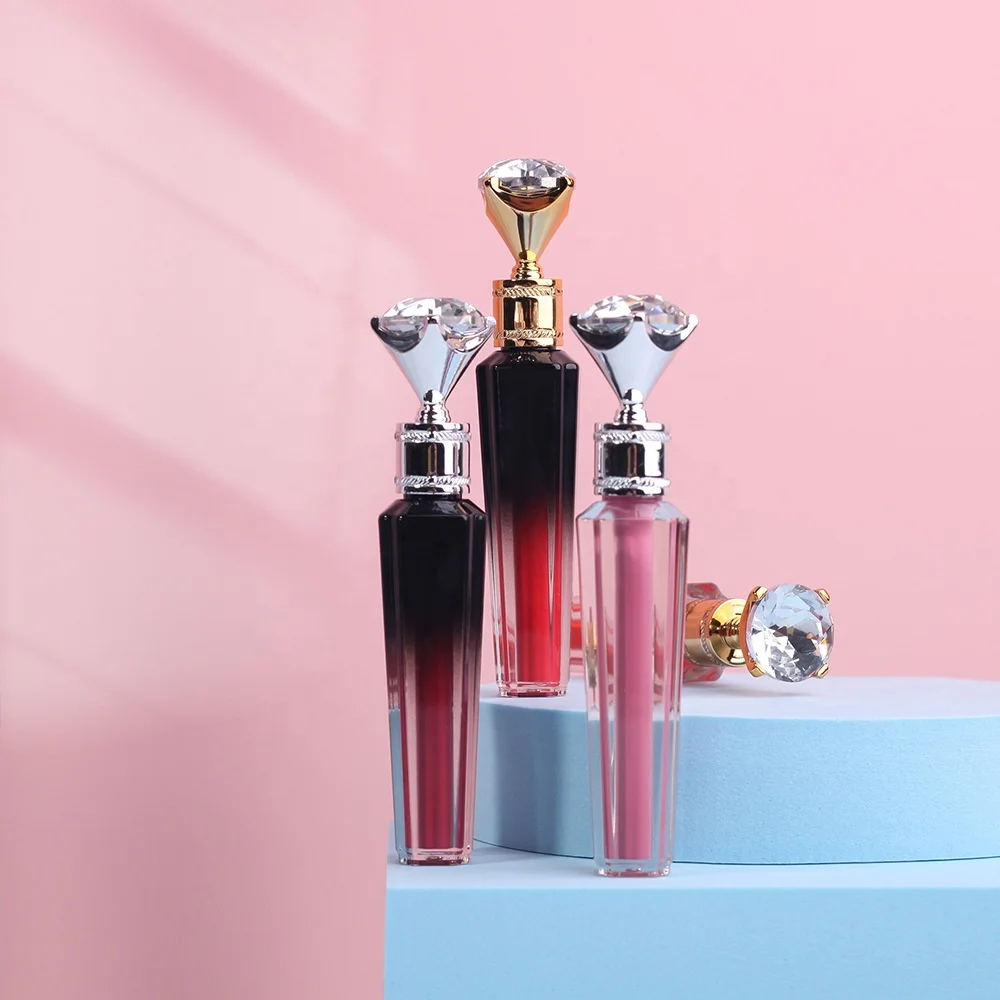 Wholesale Makeup Matte Velvet Lipstick Matte Natural Lipstick Color rendering and lifting lipstick