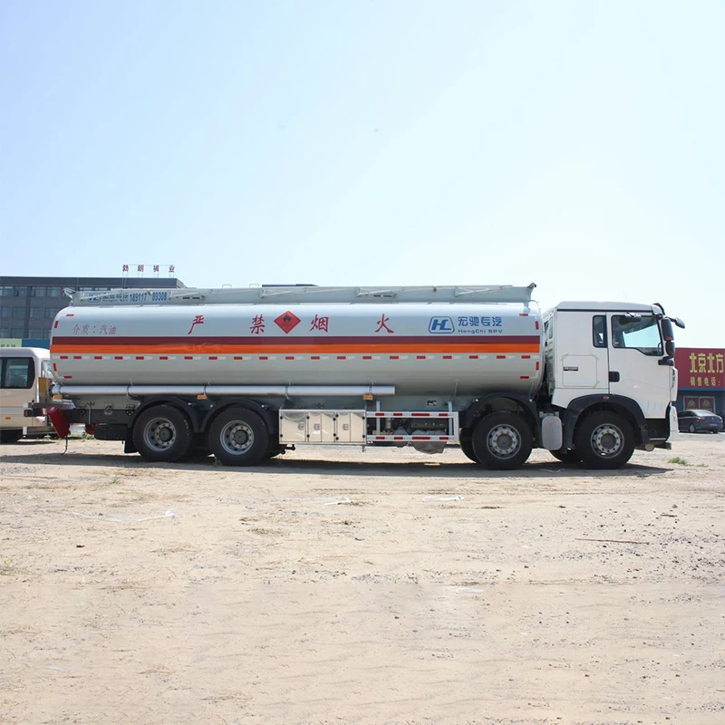 Howo Heavy oil tank Trucks 12 wheels 371HP Euro II one bed tank volume 30m3 fuel tanker truck