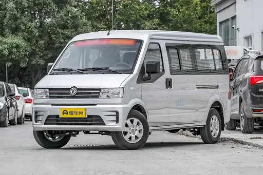 China Dfsk C56 7 Passenger Small Cheap Cargo Vehicle Dongfeng Sokon Best Mini Cargo Van for Small Business